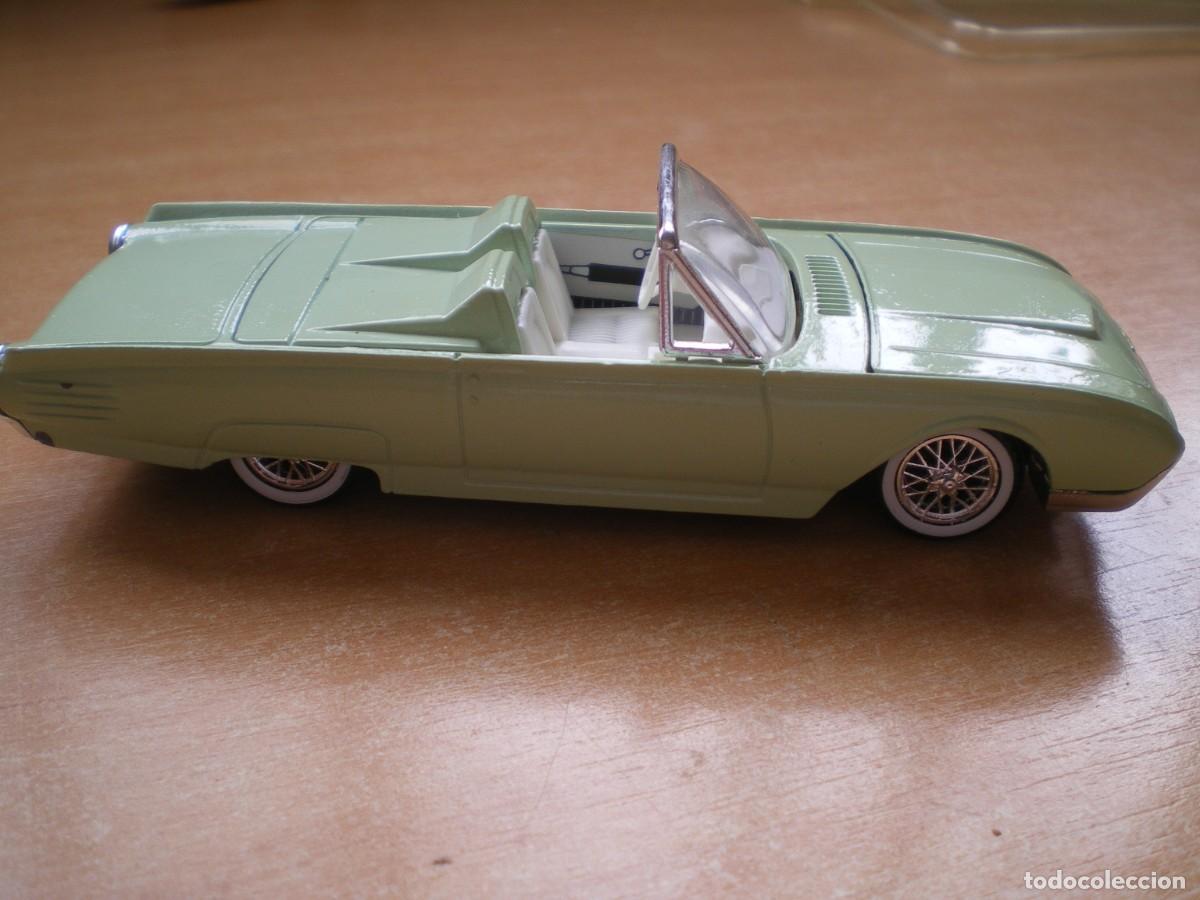 Coches a escala: FORD THUNDERBIRD 1061. EN BLISTER. - Foto 3
