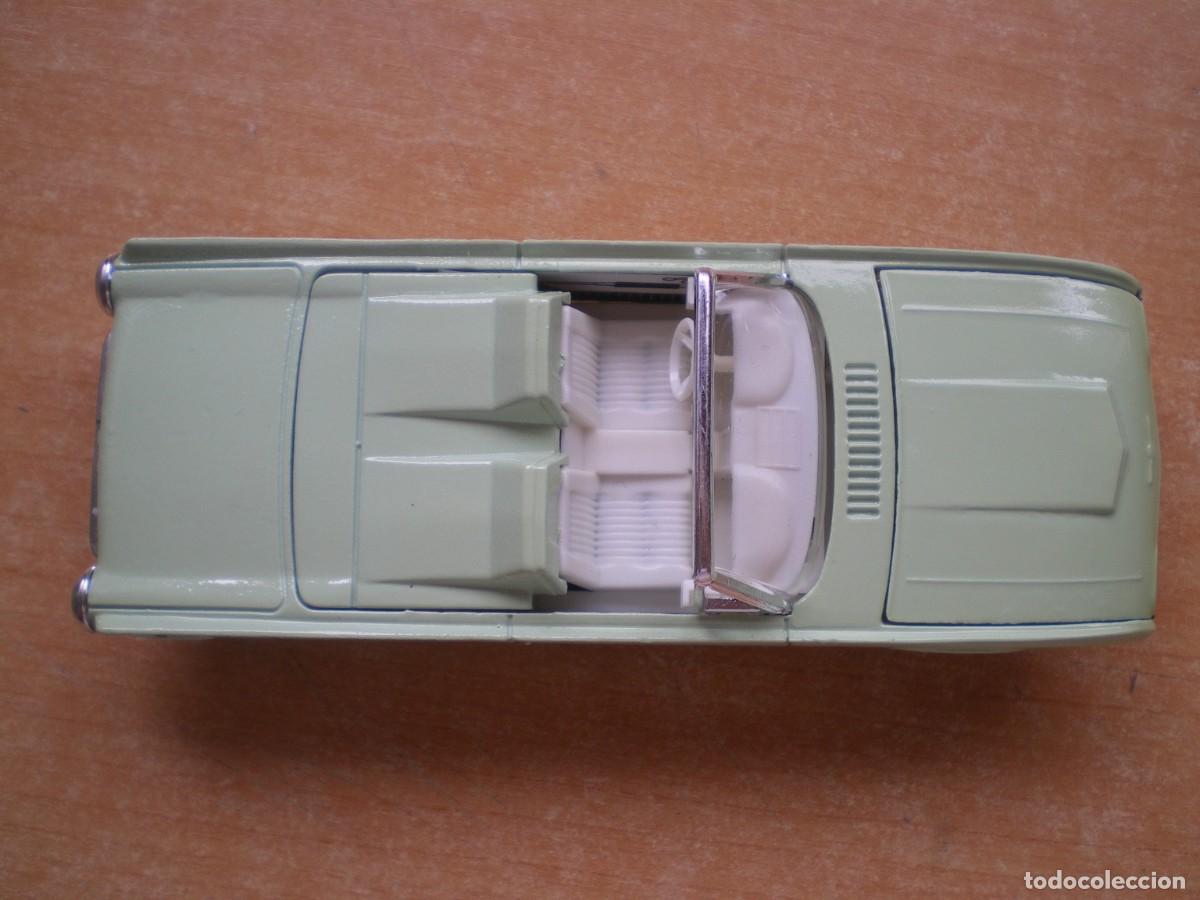 Coches a escala: FORD THUNDERBIRD 1061. EN BLISTER. - Foto 7