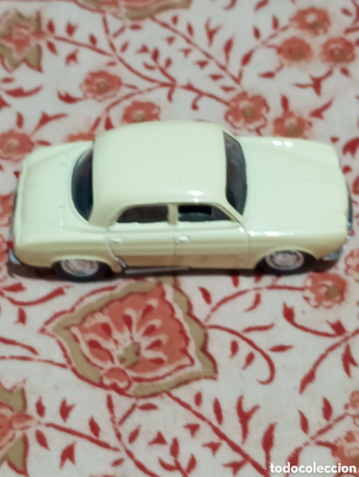 Coches a escala: SOLIDO RENAULT DAUPHINE - Foto 2