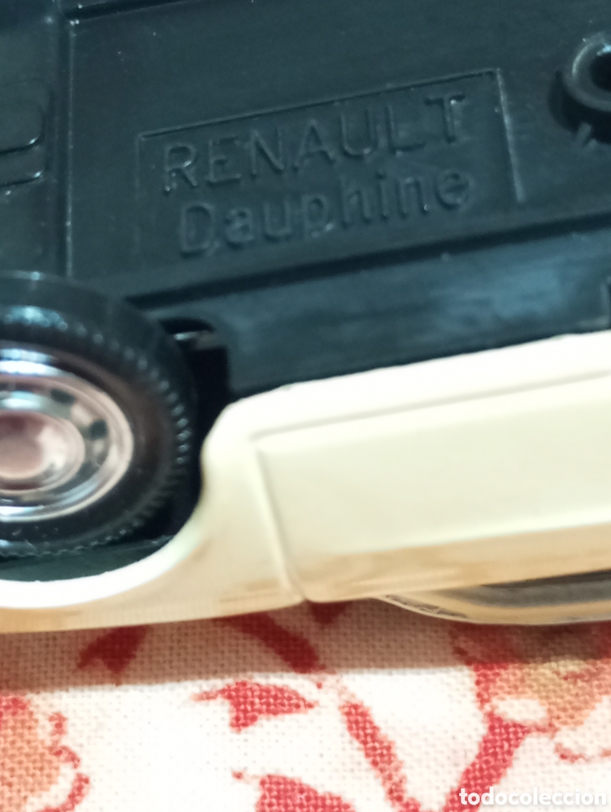 Coches a escala: SOLIDO RENAULT DAUPHINE - Foto 6