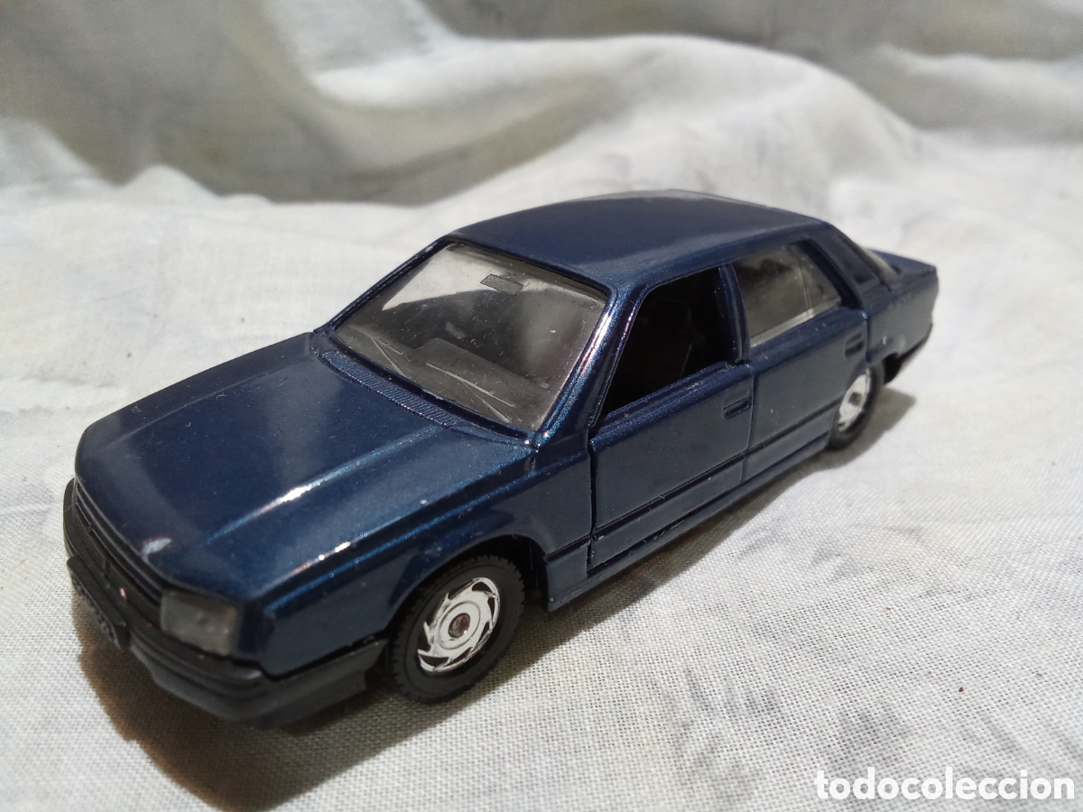 Coches a escala: RENAULT 25 1:43 DE SOLIDO - Foto 1