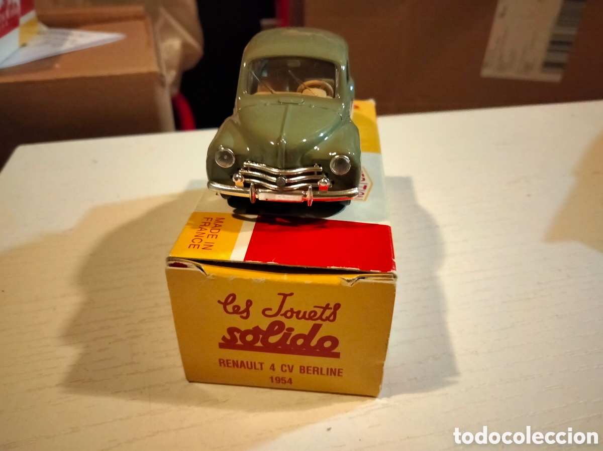 Voiture Miniature Renault 4CV Berline 1954 - Échelle 1/43 Solido Vintage - Collection Voiture Ancienne