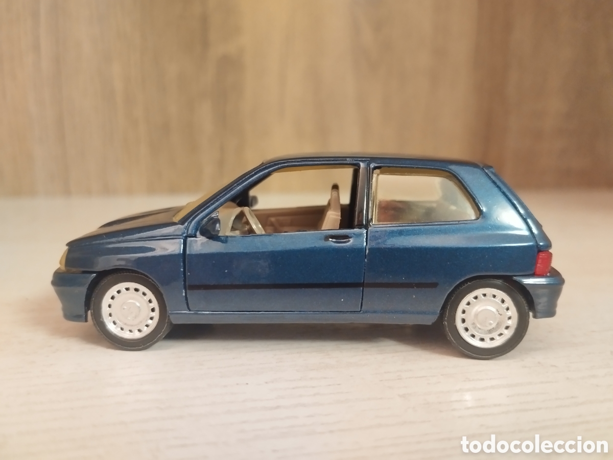 Coches a escala: RENAULT CLIO 16v SOLIDO - Foto 3