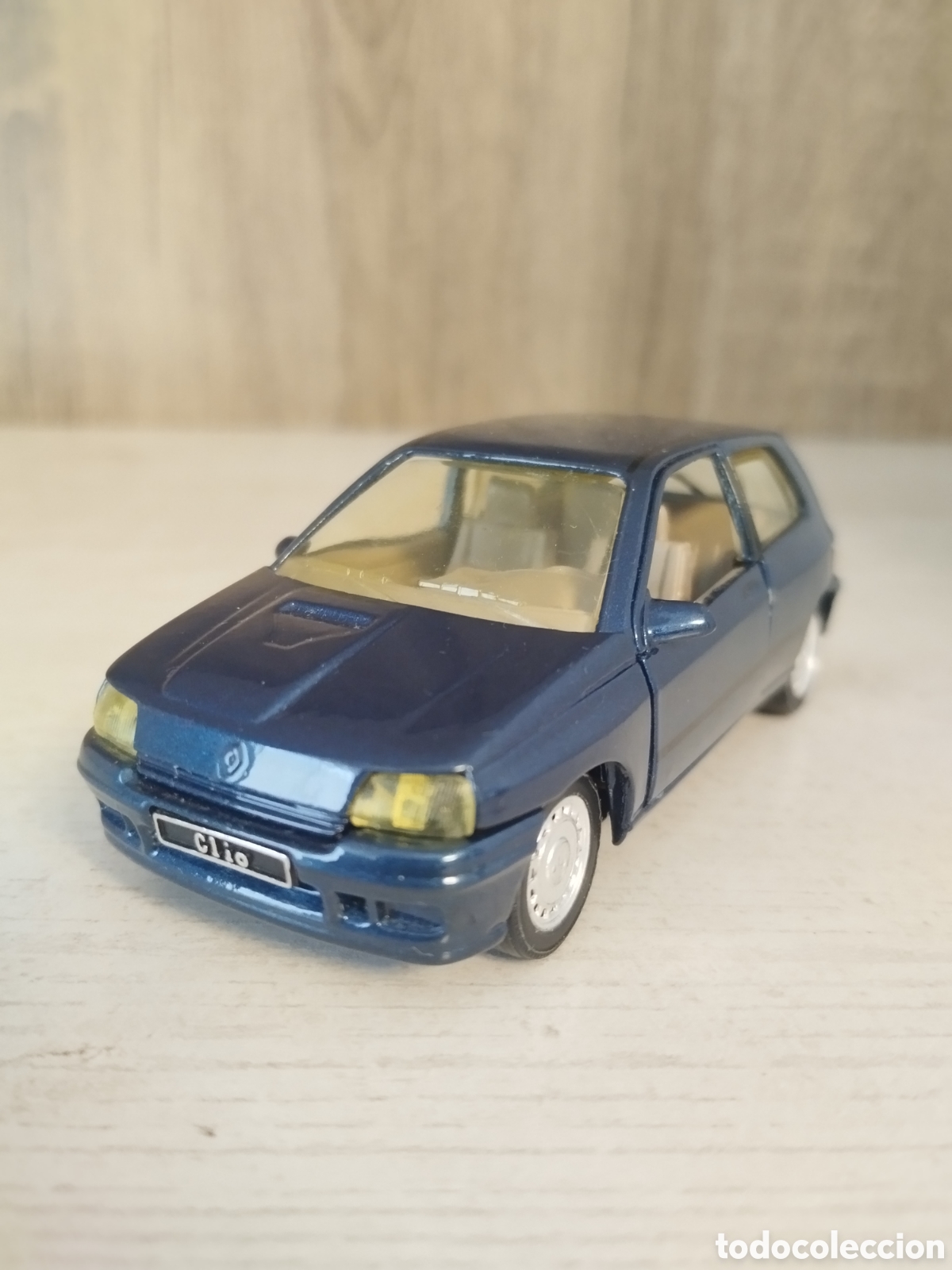 Coches a escala: RENAULT CLIO 16v SOLIDO - Foto 1