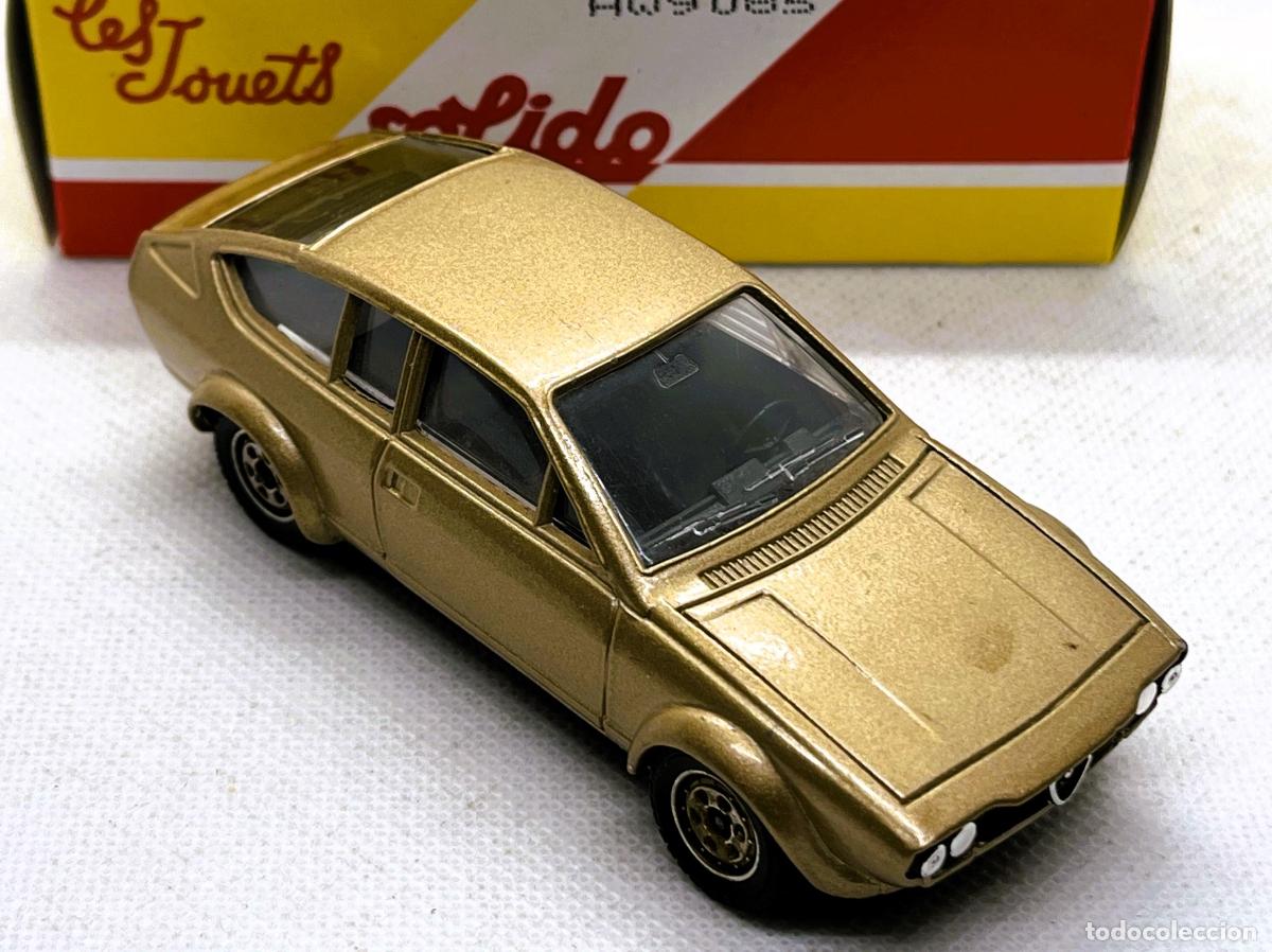Model Cars: ANTIGUO ALFA ROMEO GTV ALFETTA DE SOLIDO, esc. 1/43, A ESTRENAR C/CAJA - FLA