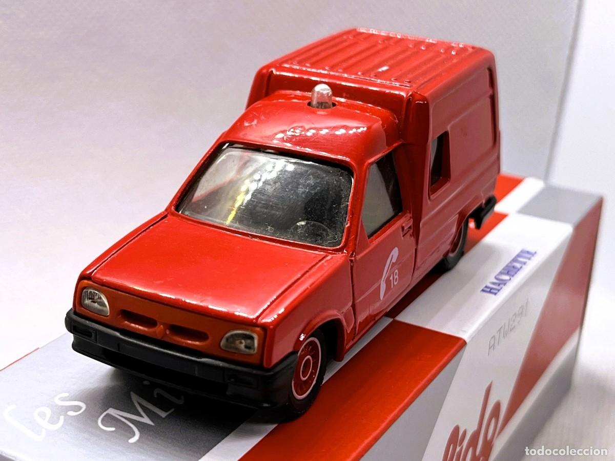 Voitures &agrave; l'&eacute;chelle: SOLIDO RENAULT EXPRESS POMPIERS ESC. 1/43, BUENO, C/CAJA - FLA