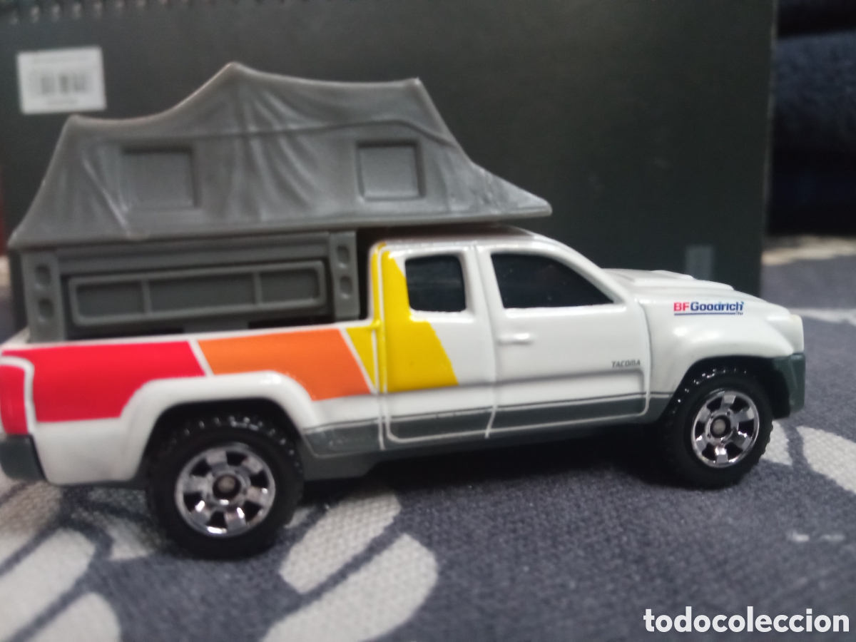Coches a escala: Coche a escala Toyota Tacoma 2016