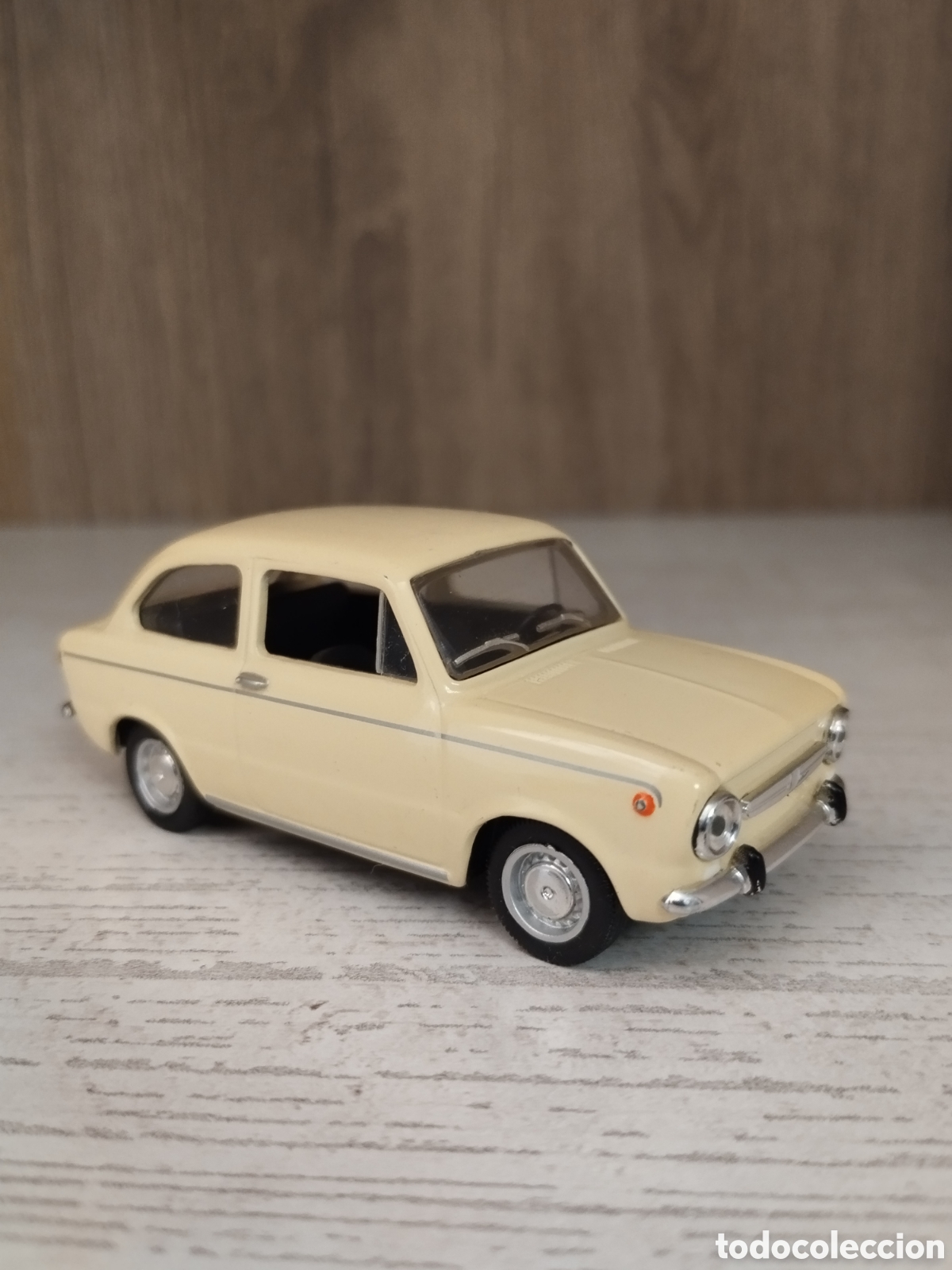 Coches a escala: FIAT / SEAT 850 ALTAYA e 1.43