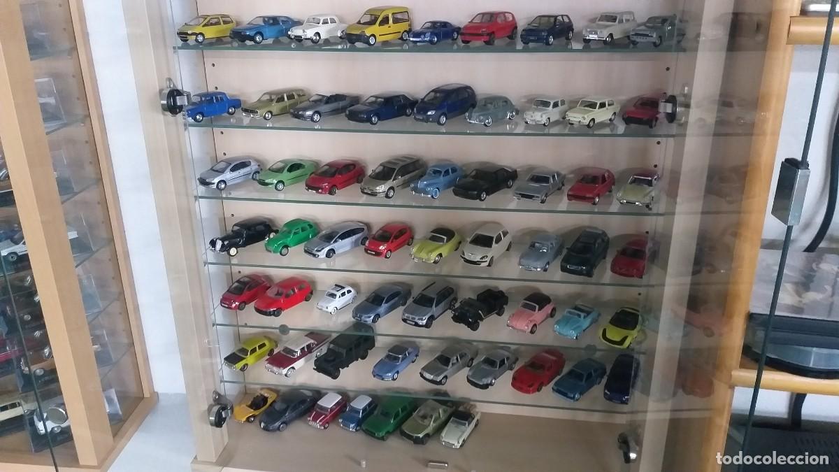 Coches a escala: 61 coches 1:43, la mayoria de la colecci&oacute;n de Salvat.