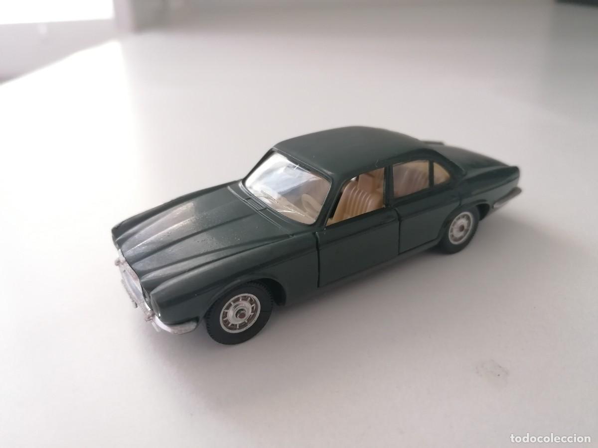 Auto in scala: Solido 1/43 Jaguar XJ12 Buen Estado