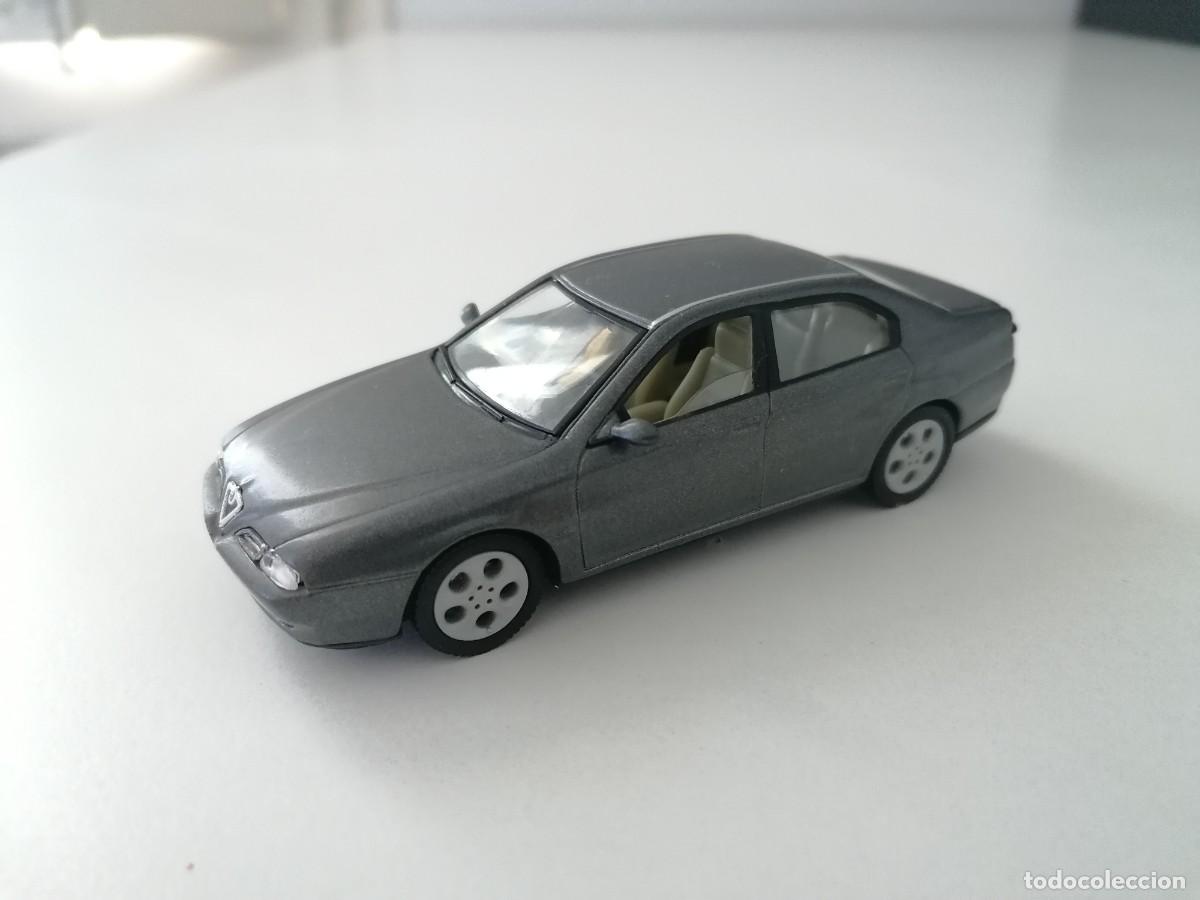 Modellautos: Solido 1/43 Alfa Romeo 166 1999 Buen Estado