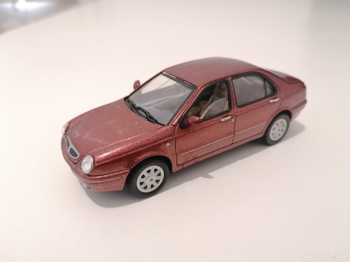 Model Cars: Solido 1/43 Lancia Lybra 1999 Buen Estado
