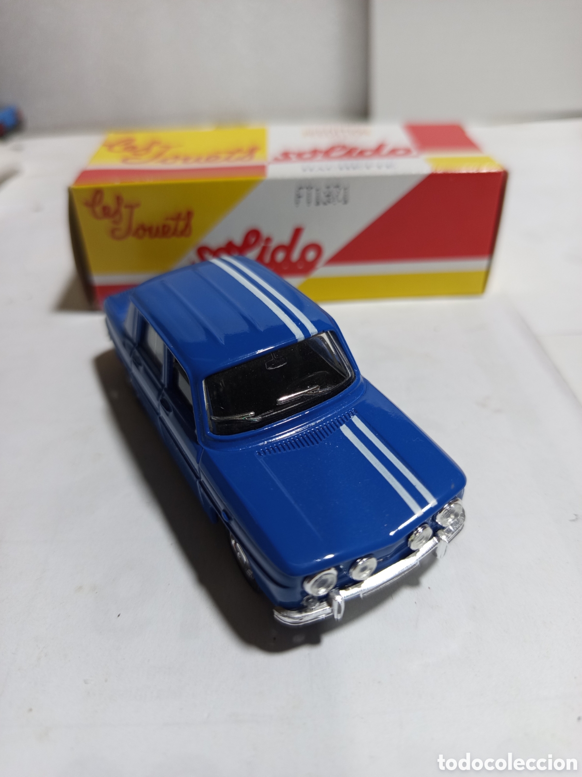 Coches a escala: Renault 8 marca Solido - Foto 1