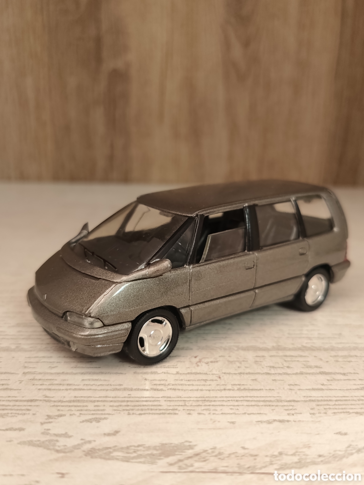 Coches a escala: RENAULT ESPACE II SOLIDO