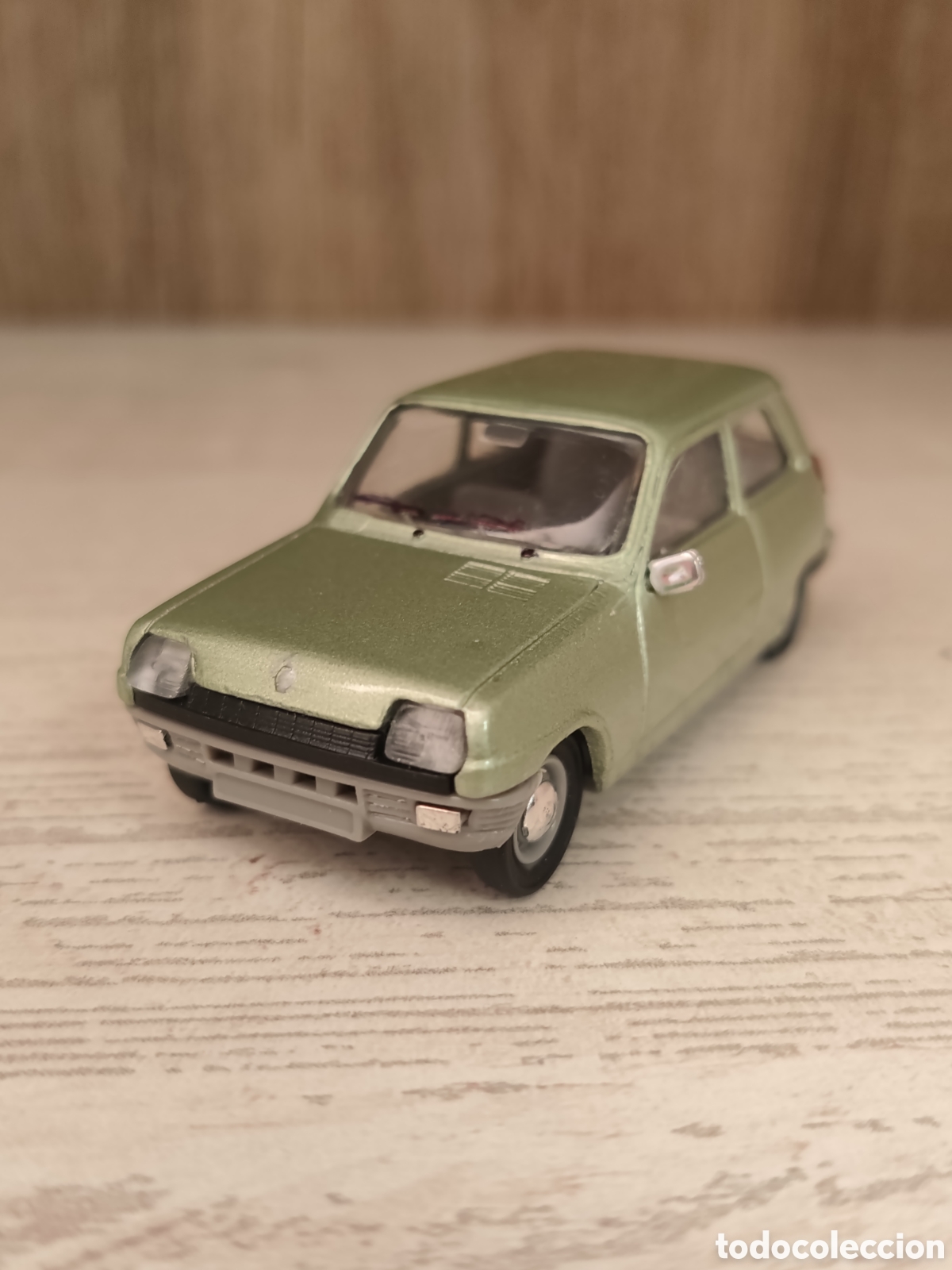 Coches a escala: RENAULT 5 TL SOLIDO e 1.43