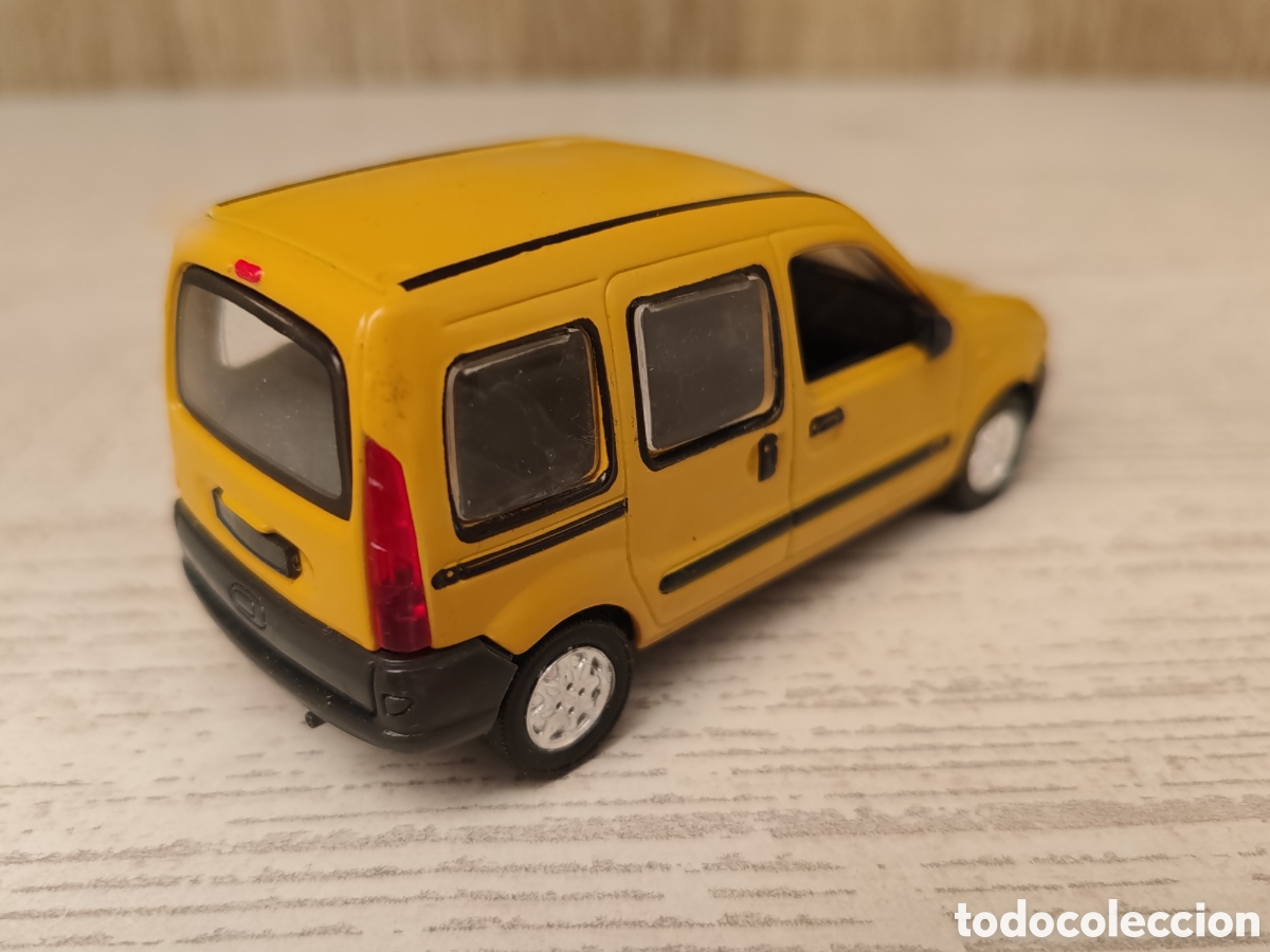 Coches a escala: RENAULT KANGOO COMBI - Foto 5