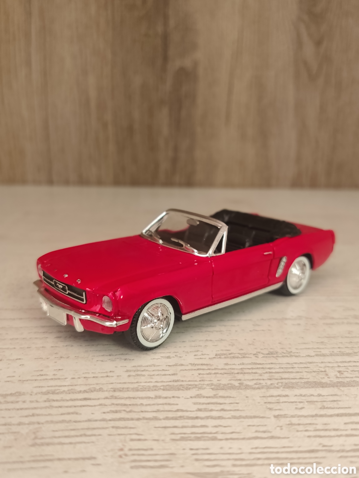 Coches a escala: FORD MUSTANG CABRIO '64 1/2