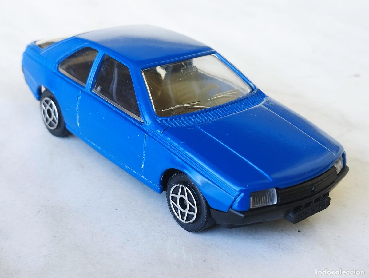 Coches a escala: RENAULT FUEGO DE SOLIDO 1,43 COMO NUEVO