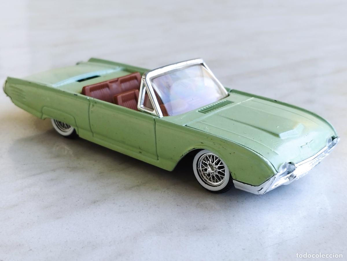 Coches a escala: FORD THUNDERBIRD GRAND SPORT 1961 MARCA SOLIDO 1,43 BARATO
