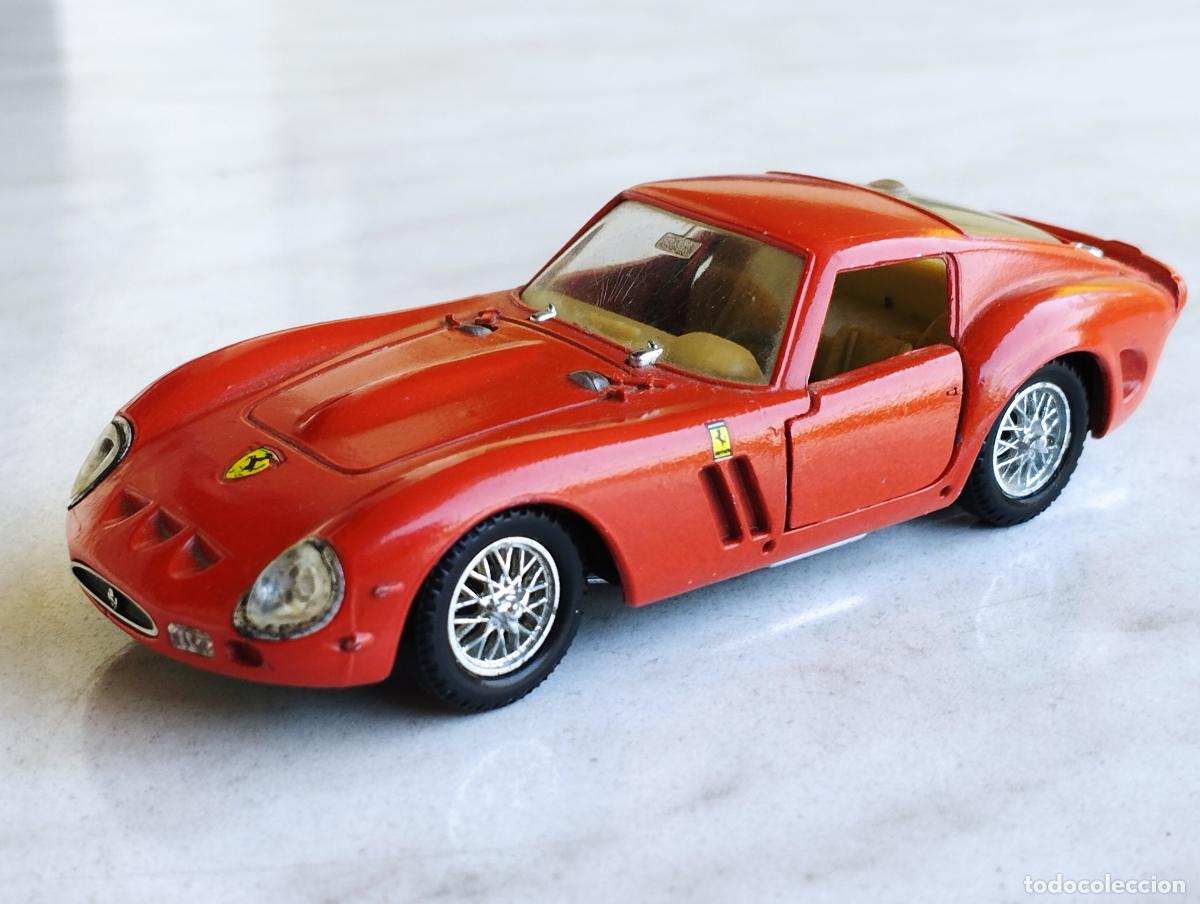 Coches a escala: SIXTIES FERRARI 250 GTO DE SOLIDO 1,43 BUEN ESTADO