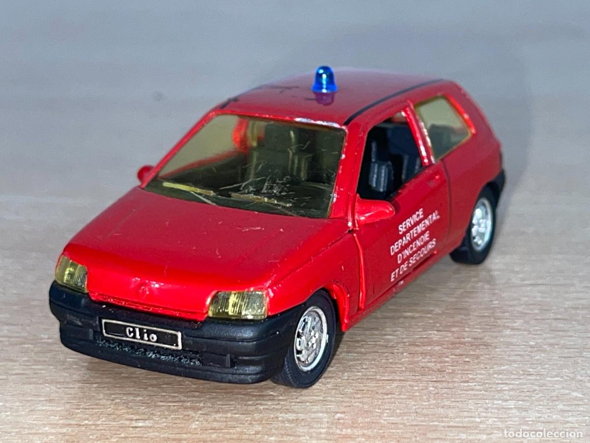 Coches a escala: Coche Solido RENAULT CLIO Service Departamental D'Incendie rojo N&ordm; 14 1:43 die-cast metal car 1/43