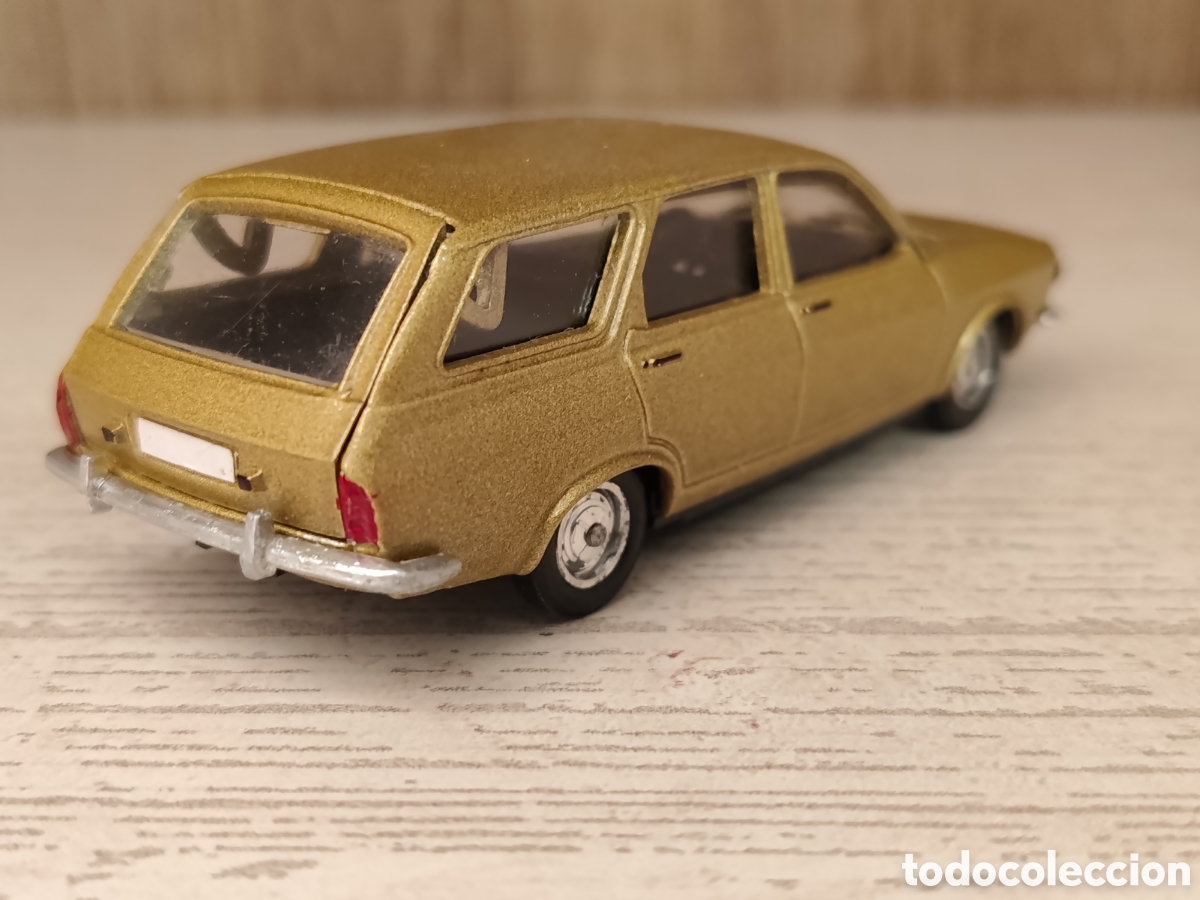 Coches a escala: RENAULT 12 RANCHERA 72 - Foto 4