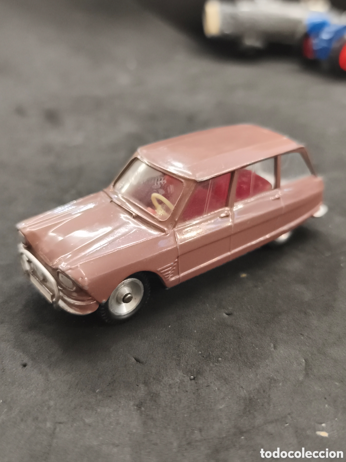 Coches a escala: COCHE DALIA - S&Oacute;LIDO - CITROEN AMI 6 - MADE IN SPAIN