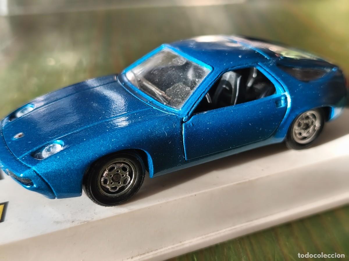 Modellautos: Porsche 928S .Porsche 928 S. Escala 1/43. Solido 1505