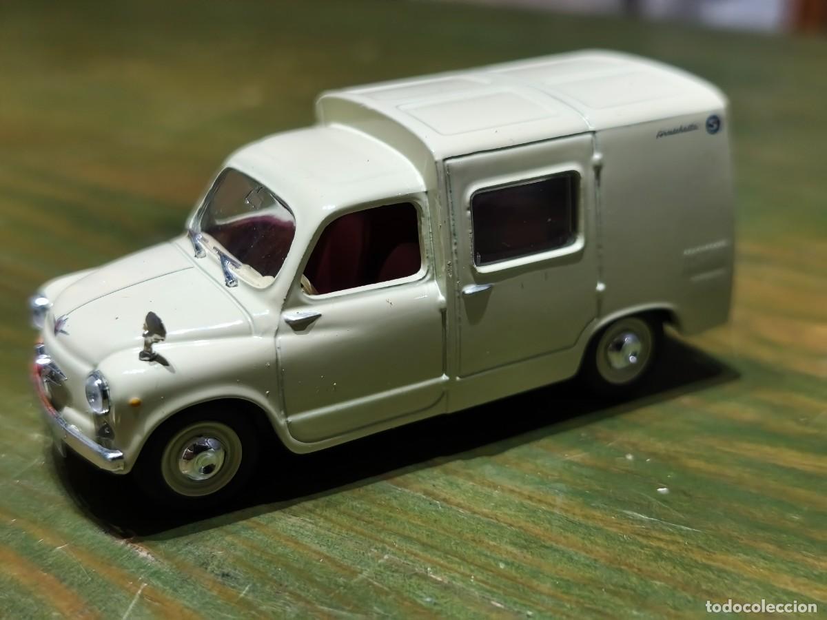 Coches a escala: Seat 600 Siata Formichetta (1964). Escala 1/43. Solido.