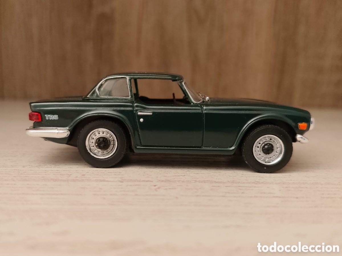 Coches a escala: TRIUMPH TR6 69 e 1.43. . - Foto 3