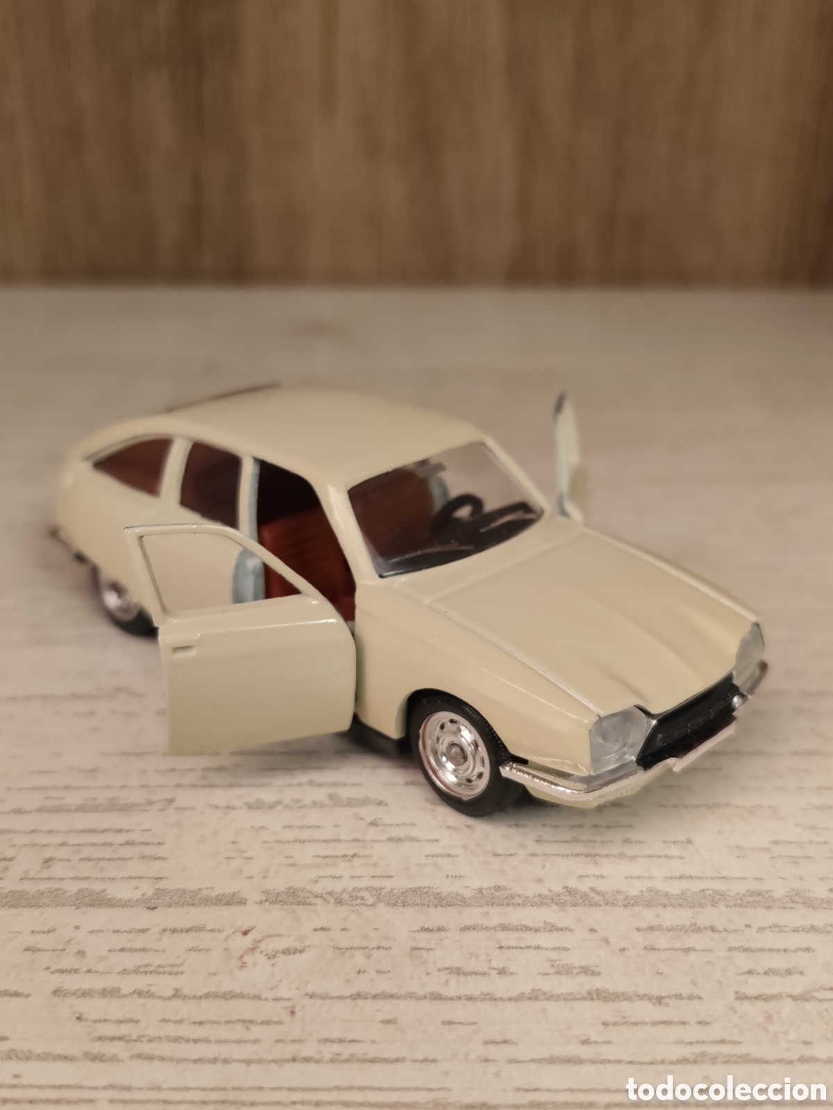 Coches a escala: CITRO&Euml;N GS '73 , e 1.43