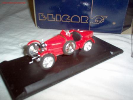 Auto in scala: Bugatti 35 B Sport en escala 1/43 de ELIGOR