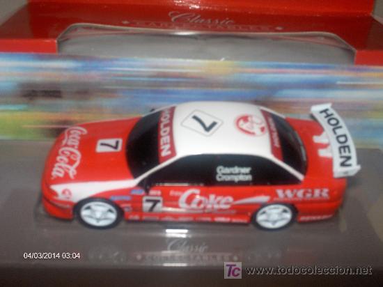 Coches a escala: CLASSIC CARLECTABLES ---- WGR RACING COMMODORE - Foto 1