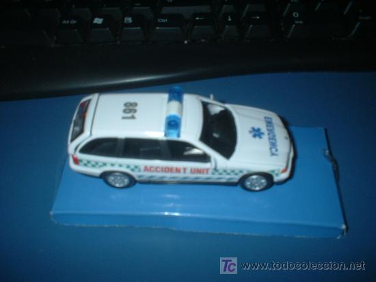 Voitures &agrave; l'&eacute;chelle: EMERGENCIA BMW SERIE 3