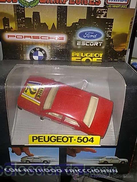 Coches a escala: PEUGEOT 504 CON FRICCION TRASERA