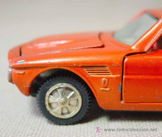 Voitures &agrave; l'&eacute;chelle: AUTOMOVIL ISO RIVOLTA, FABRICADO EN ESPA&Ntilde;A, POR JOAL