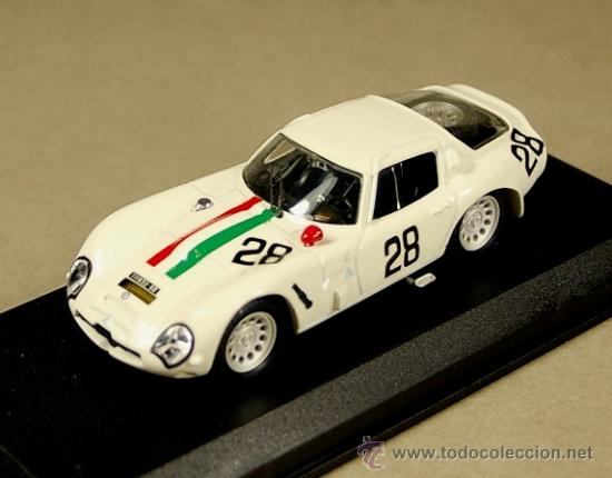 Model Cars: ALFA ROMEO TZ2 Monza 1967 Zagato - BEST Made in Italy Nuevo Caja Original - Muy raro modelo!