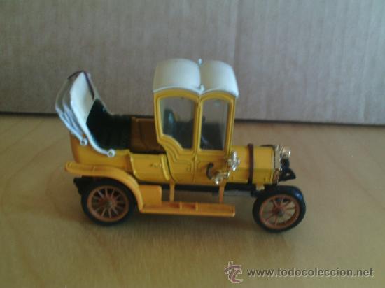 Coches a escala: RIO --- FIAT 24 cv - Foto 1