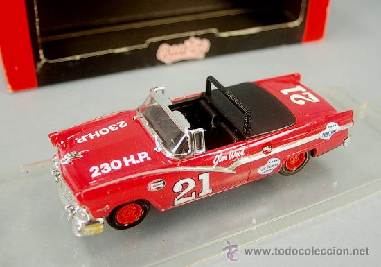 Voitures &agrave; l'&eacute;chelle: FORD FAIRLANE 1956 230 H.P. - Glen Wood - QUARTZO de VITESSE 1/43 - NUEVO EN CAJA ORIGINAL