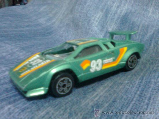 Coches a escala: Lamborghini  Countach 500 S... en verde (Burago italia 90&acute;s)