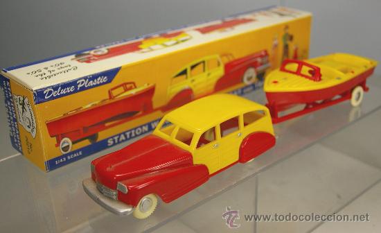 Coches a escala: RANCHERA RUBIA STATION WAGON C/BARCA REMOLQUE USA DIMESTORE DREAMS 2000 1/43 PLASTIC CARS NUEVO/CAJA