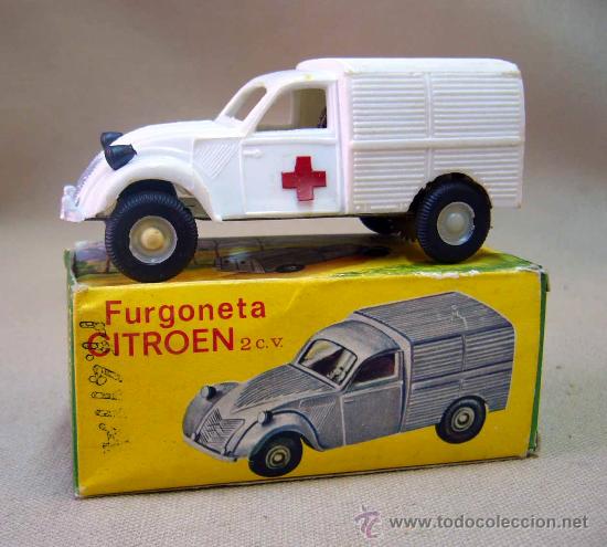 Coches a escala: COCHE METAL, FURGONETA CITROEN 2 CV, AMBULANCIA, VERCOF, MOTOR TRACTIL