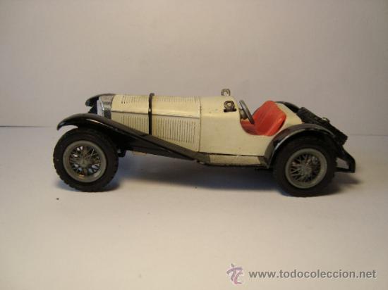 Model Cars: MERCEDES SSK 1928 DE LA MARCA GAMA 1,43
