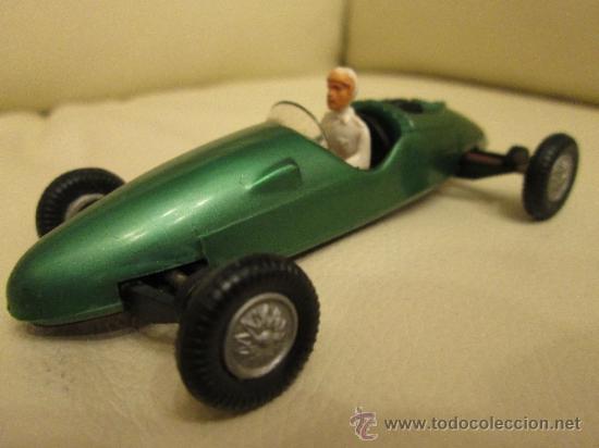 Voitures &agrave; l'&eacute;chelle: Politoys 1960 cooper norton n&ordm; 51