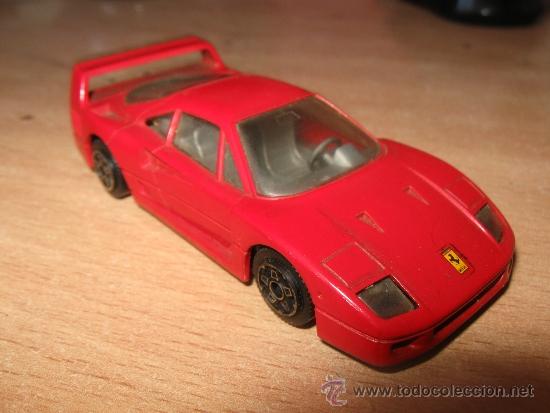 Auto in scala: QUEX JUGUETES COCHES MINIATURAS - COCHE A ESCALA 1:43 BURAGO - FERRARI F 40