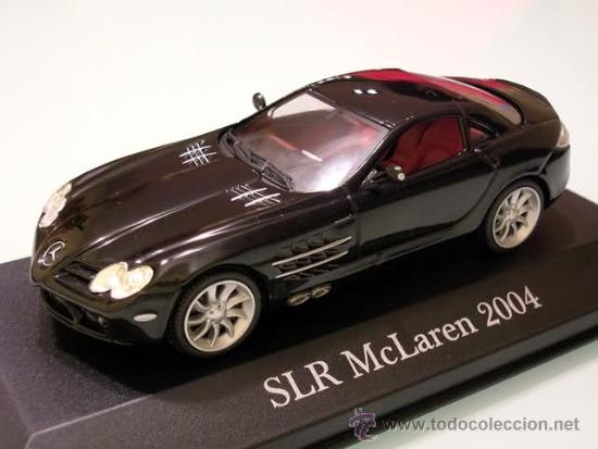 Auto in scala: MERCEDES BENZ  SLR Mc LAREN  2004.  ESCALA 1/43,  IXO-ALTAYA,  NUEVO