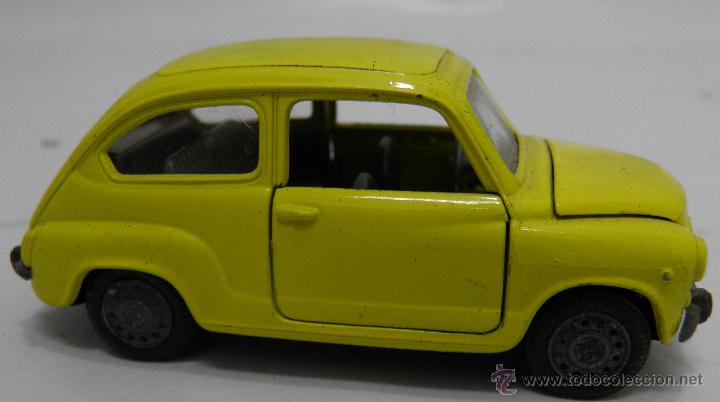 Coches a escala: SEAT 600 AMARILLO AUTO PILEN ESCALA 1/43