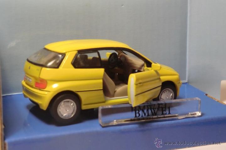 Auto in scala: BMW E1 1/43 PUERTAS PRACTICABLES CARARAMA