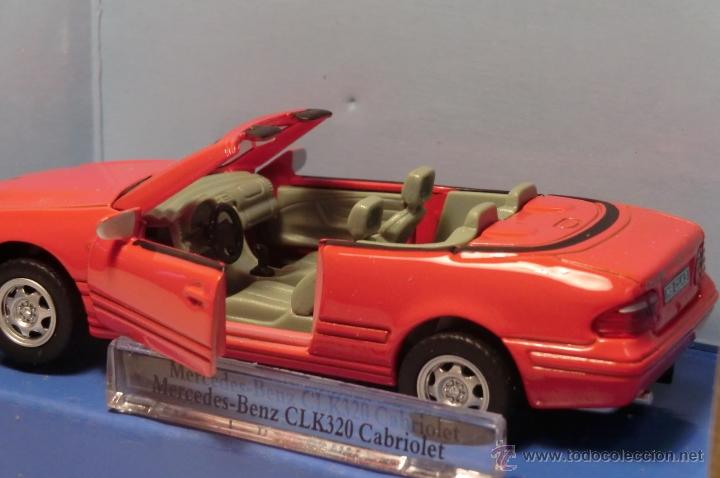 Auto in scala: MERCEDES BENZ CLK 320 CABRIOLET 1/43 PUERTAS PRACTICABLES CARARAMA