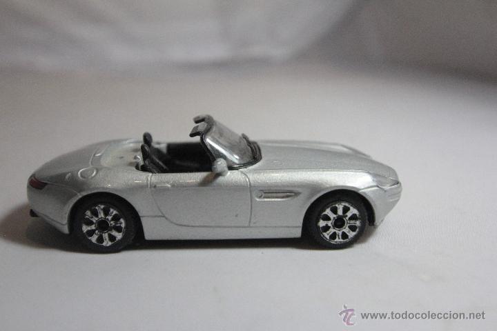 Coches a escala: BMW Z8 de burago en escala 1/43
